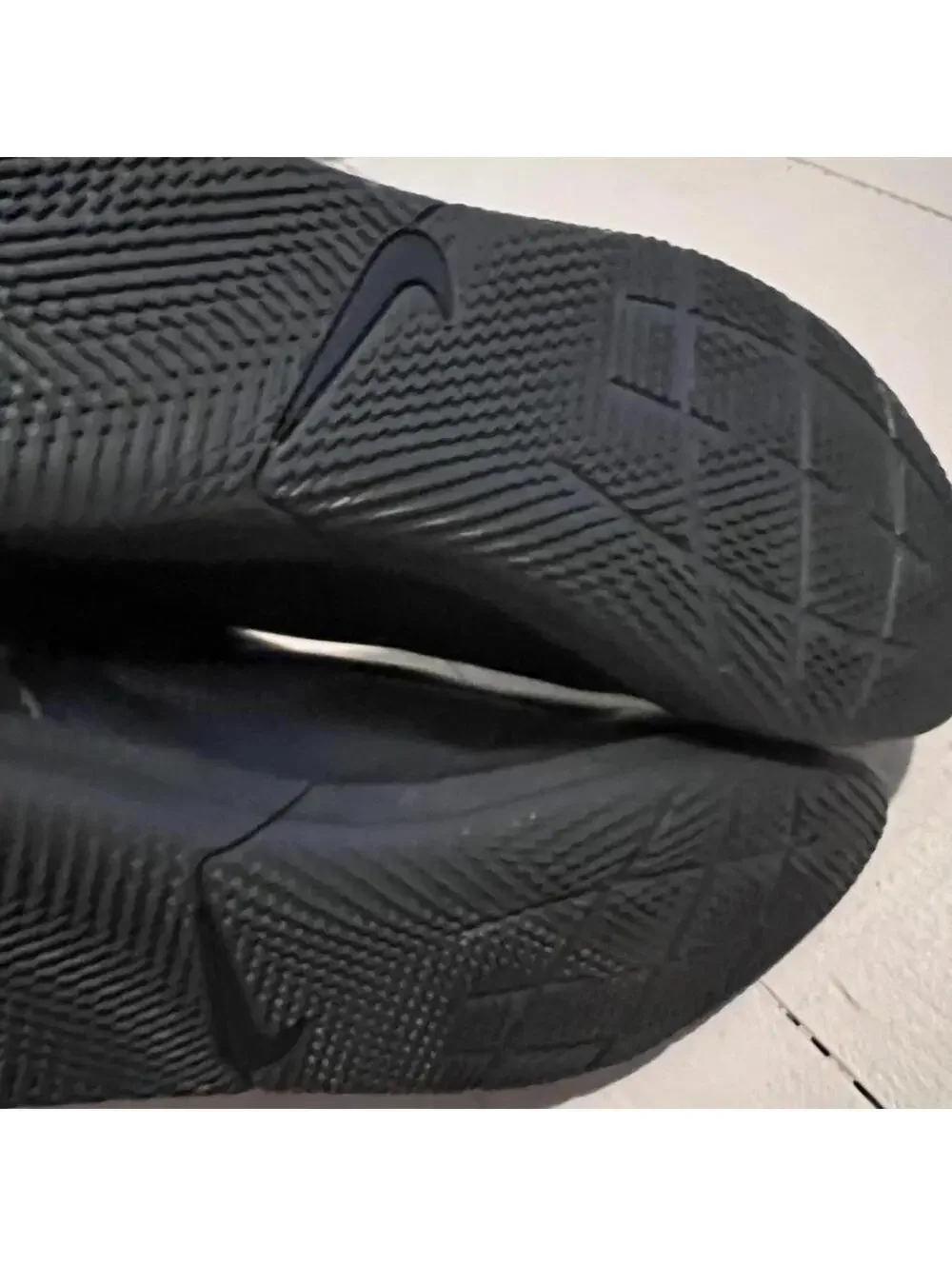 Nike Men's Black Trainer